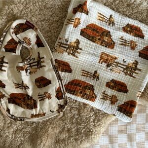MilkBarn Blanket & Bib